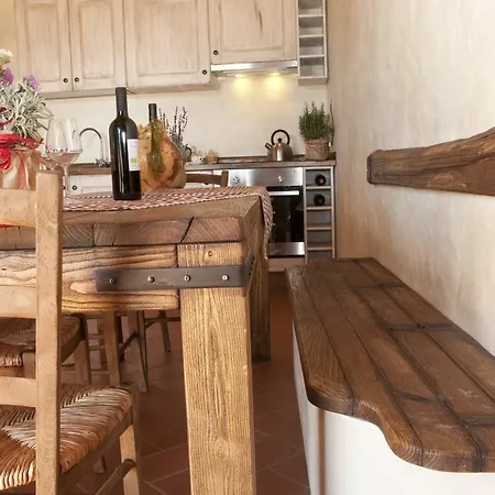 Country house Casone Ugolino