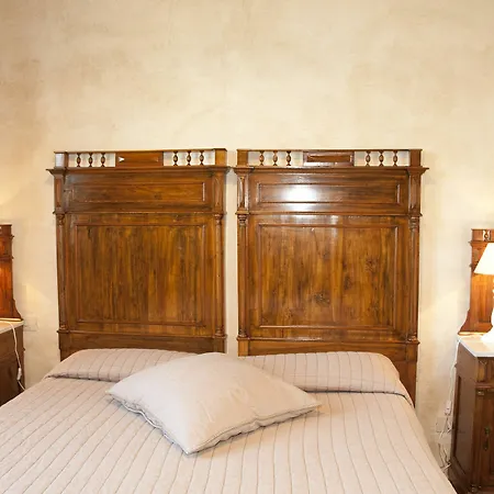 Casone Ugolino *